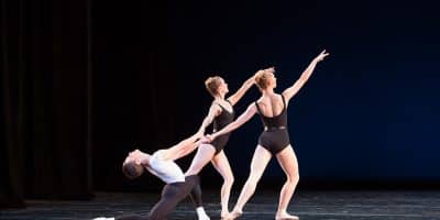 Emily Davis and artists of Philadelphia Ballet | Photo: Alexander Iziliaev