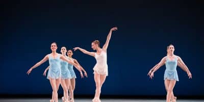 Alexandra Hughes and artists of Philadelphia Ballet | Photo: Alexander Iziliaev